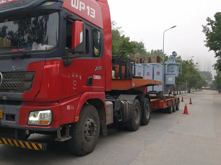 赤峰13米平板物流包车，整车物流