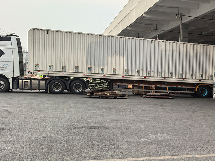 淮北整车物流13米高栏包车